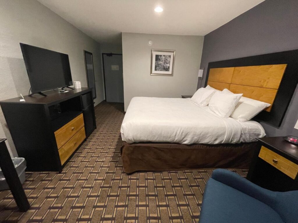 Quality Inn - Denton - Image 2