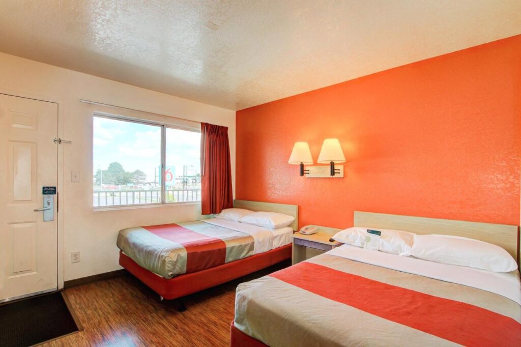 Motel 6-Denver, CO - Airport - Image 1