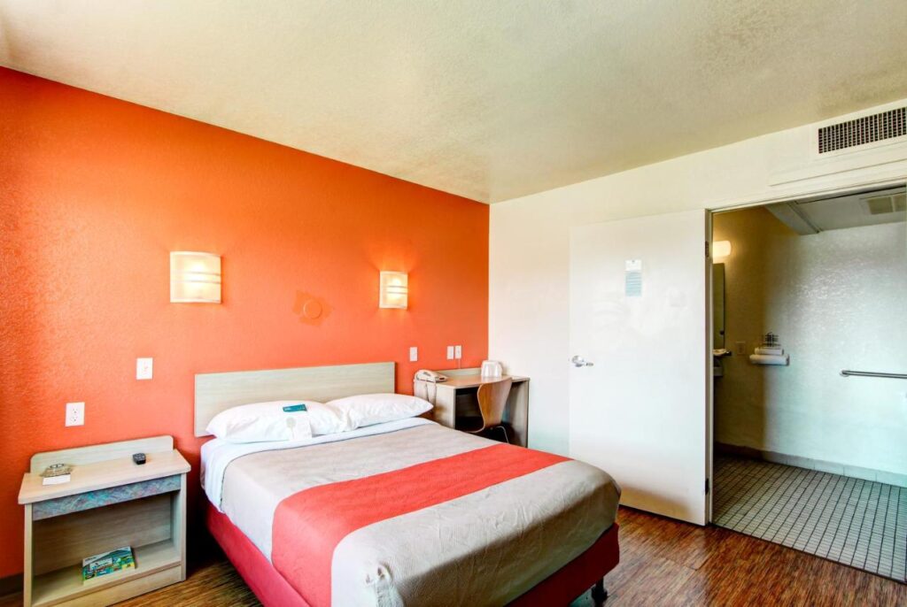 Motel 6-Denver, CO - Airport - Image 3