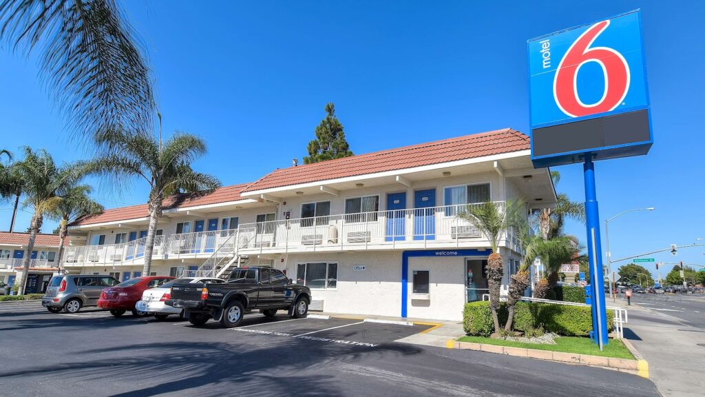 Motel 6-Denver, CO - Airport - Image 5
