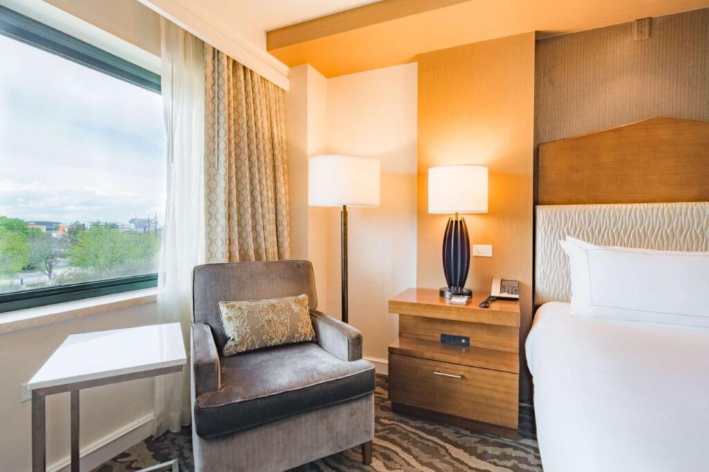 The Inverness Denver, a Hilton Golf & Spa Resort - Image 2