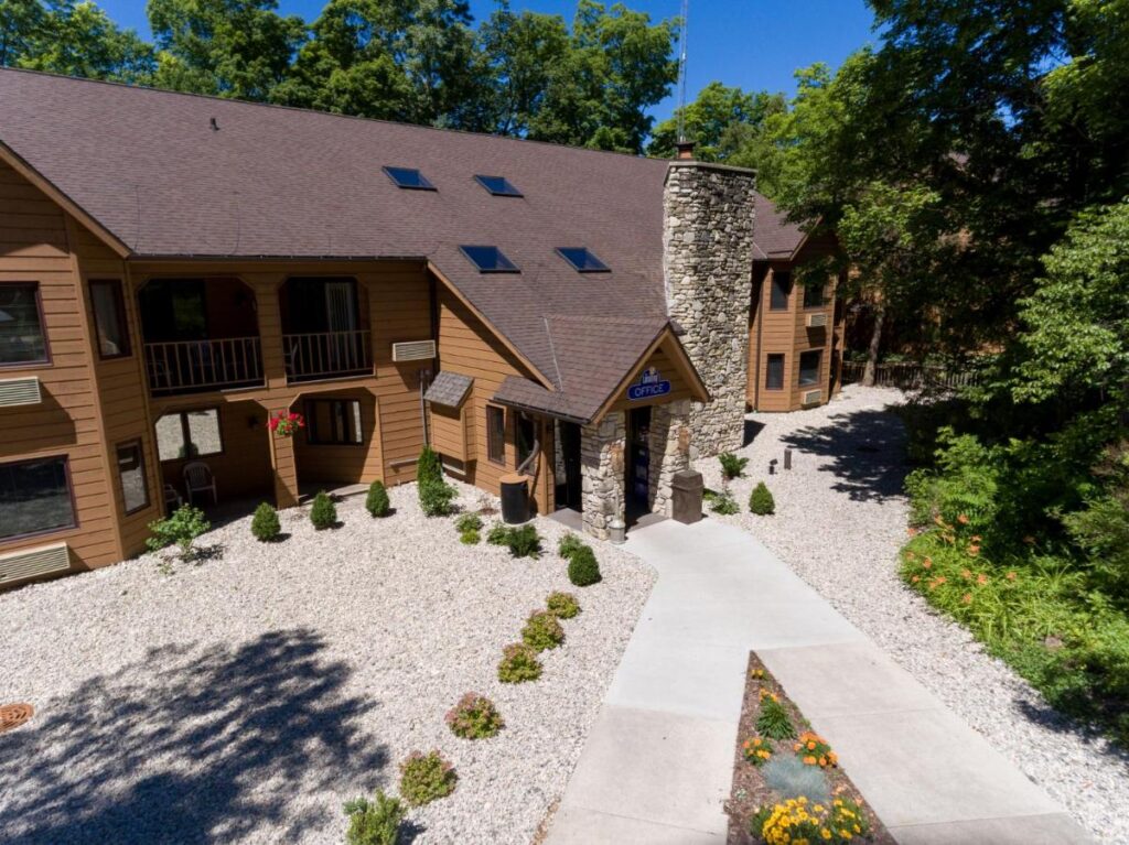 The Landing Resort - Image 1