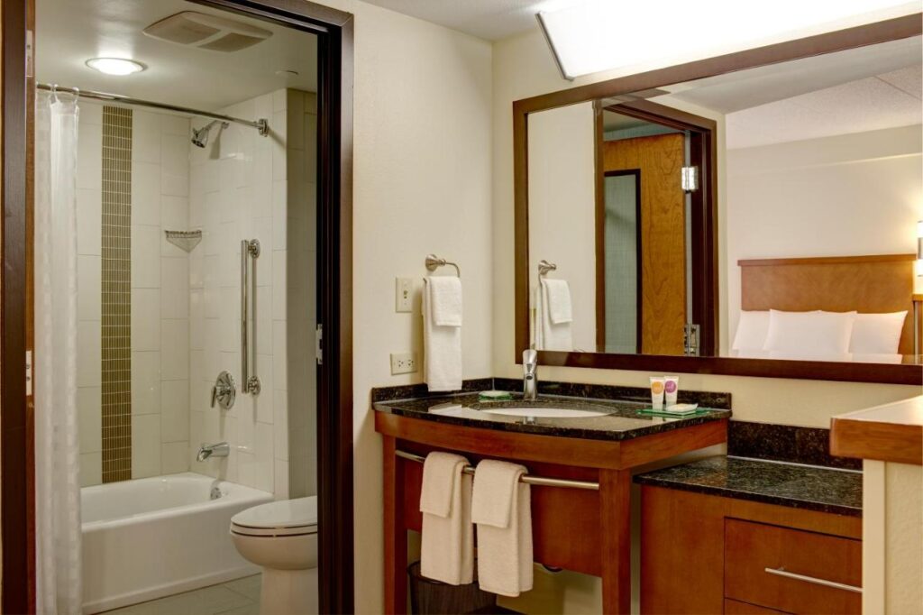 Hyatt Place Raleigh Durham Airport - Image 3