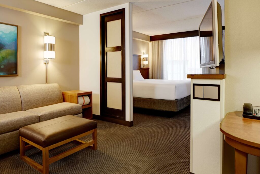 Hyatt Place Raleigh Durham Airport - Image 6