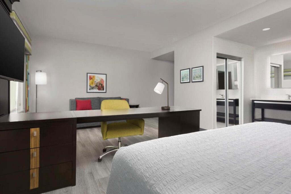 Hampton Inn & Suites El Paso/East - Image 4