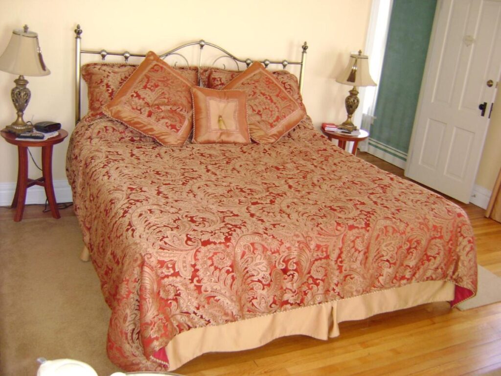 Four Creeks Bed&Breakfast - Image 4