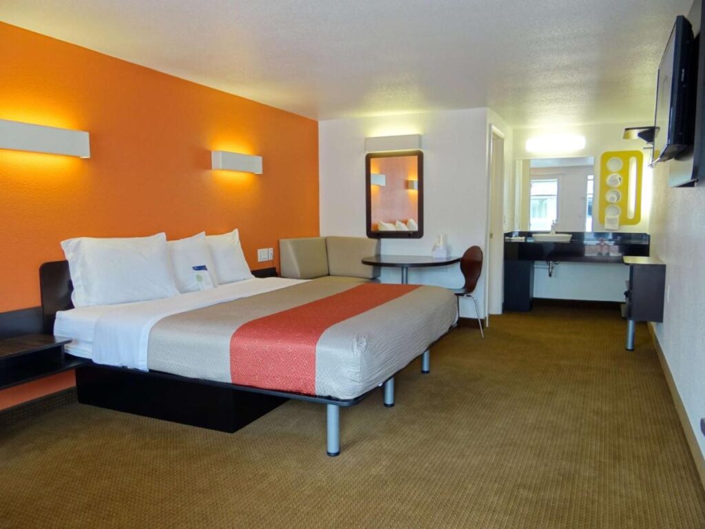 Motel 6-Erie, PA - Image 2