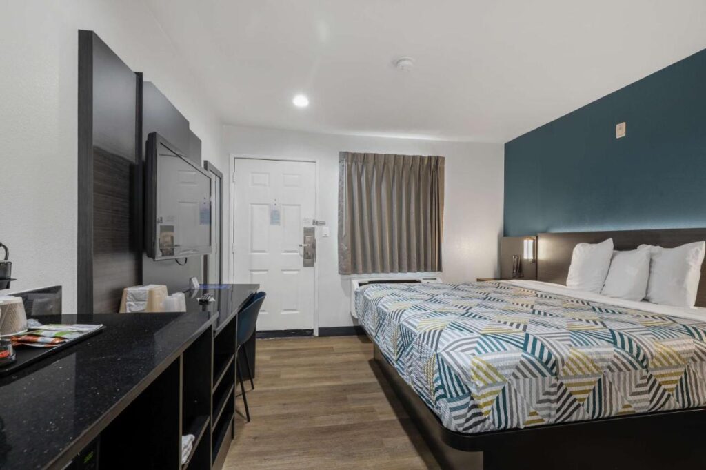 Suites Escondido CA - Image 3