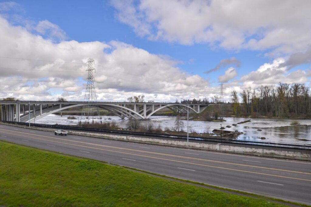 Fairfield Inn & Suites by Marriott Eugene East/Springfield - Image 6