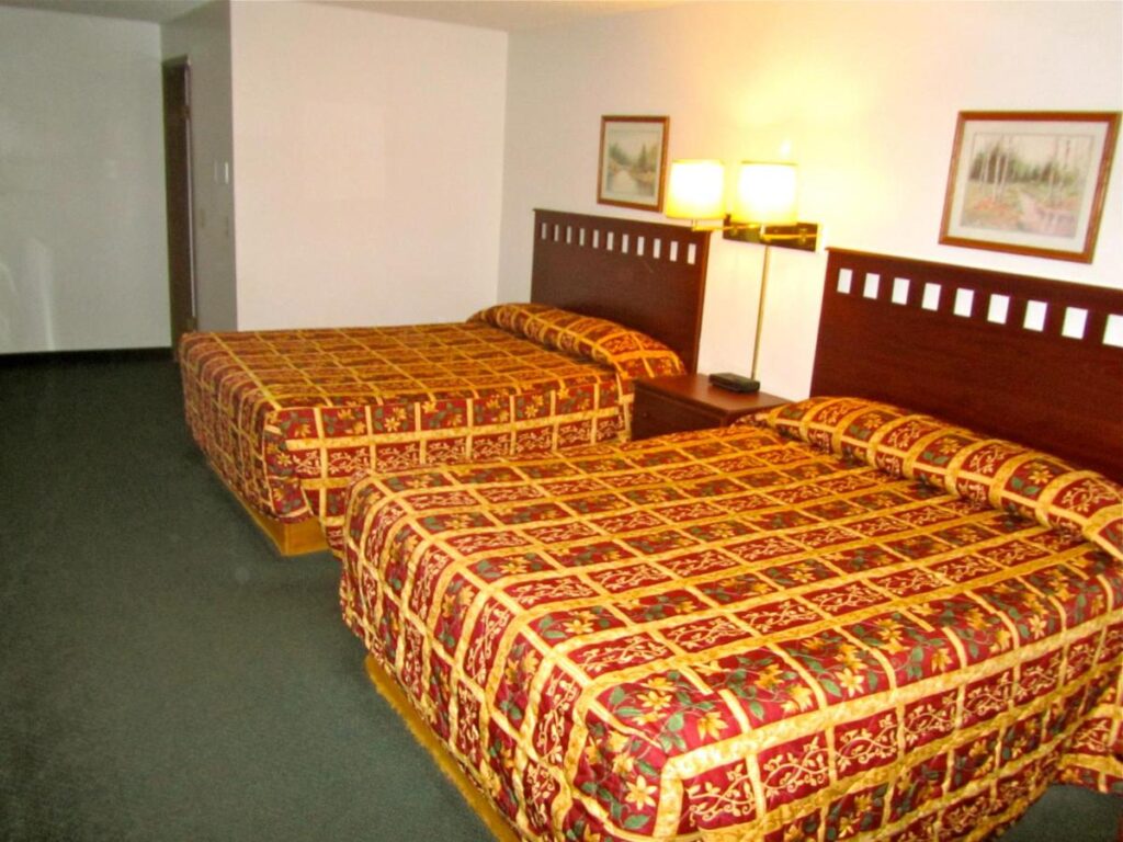 Shanico Inn - Image 6