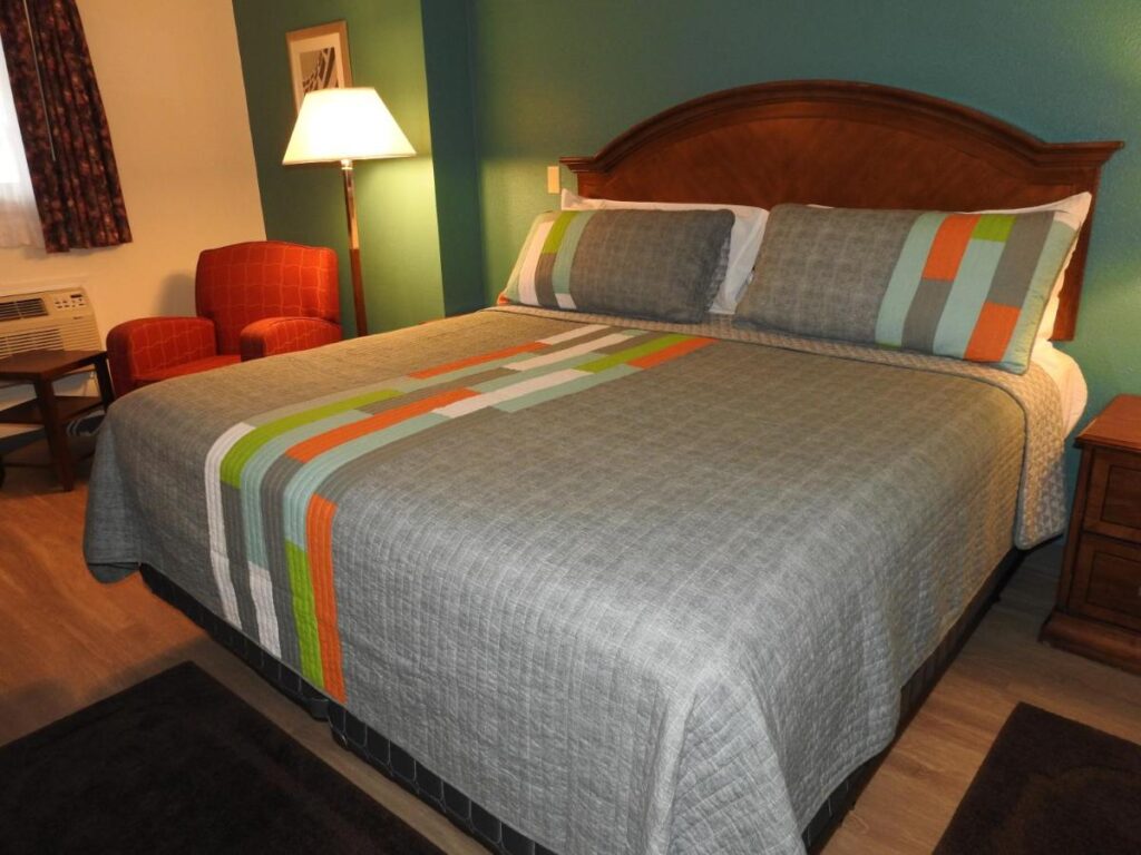 Edelweiss Inn - Image 2