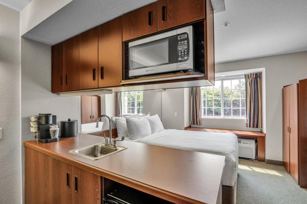 The Block Hotel - Image 2