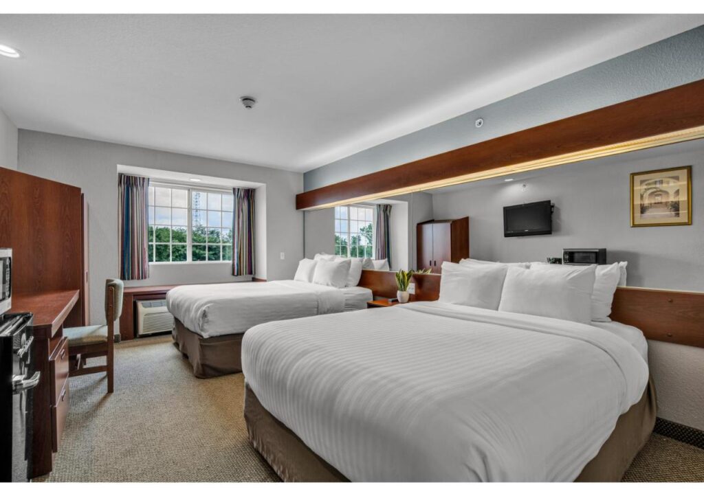 The Block Hotel - Image 4