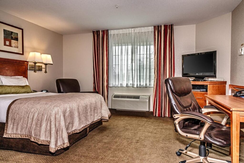 Candlewood Suites Oak Harbor by IHG - Image 5