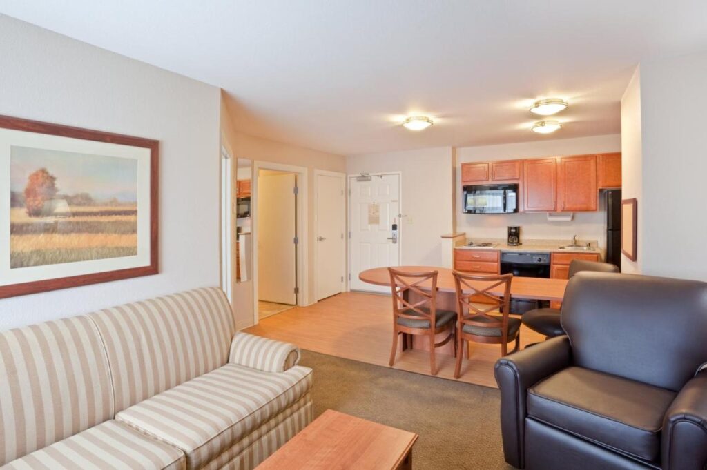 Candlewood Suites Oak Harbor by IHG - Image 6