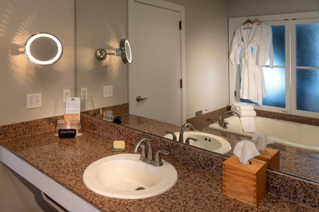 Resort at Port Ludlow - Image 3