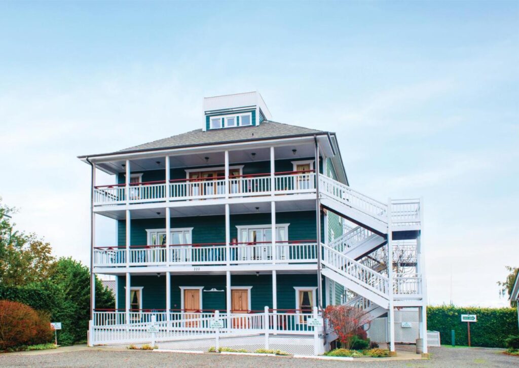 The Swan Hotel - Image 1
