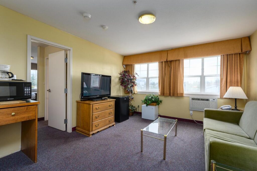 Three Rivers Inn Sedro Woolley - Image 6