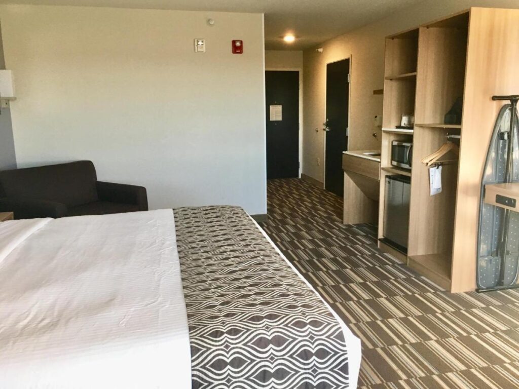 Microtel Inn & Suites By Wyndham Moorhead Fargo Area - Image 6
