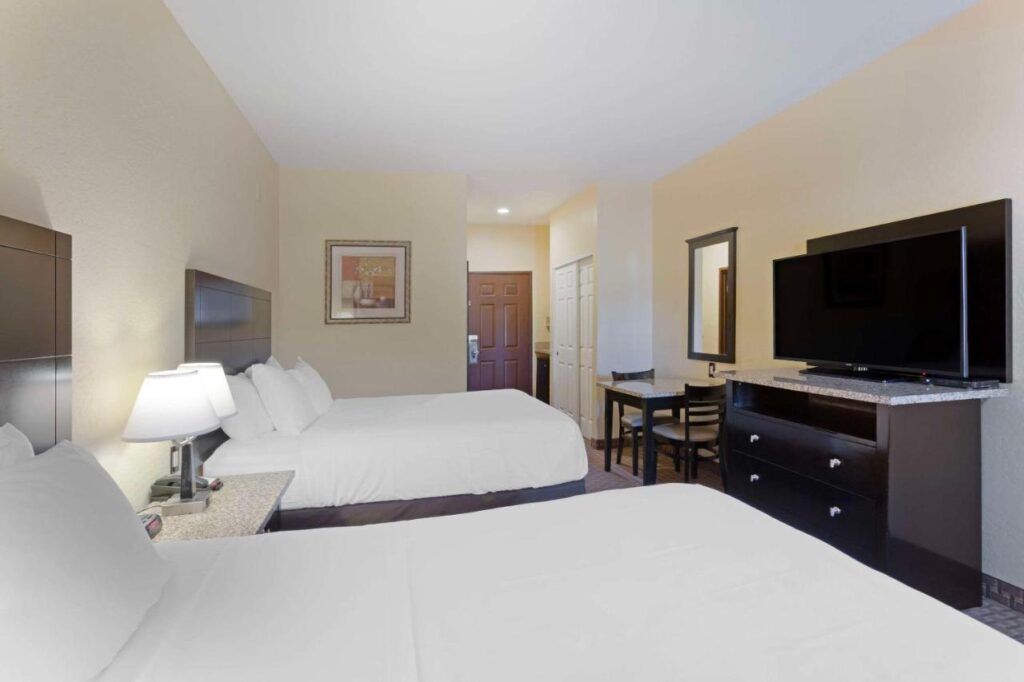 Comfort Inn Near Grand Canyon - Image 4