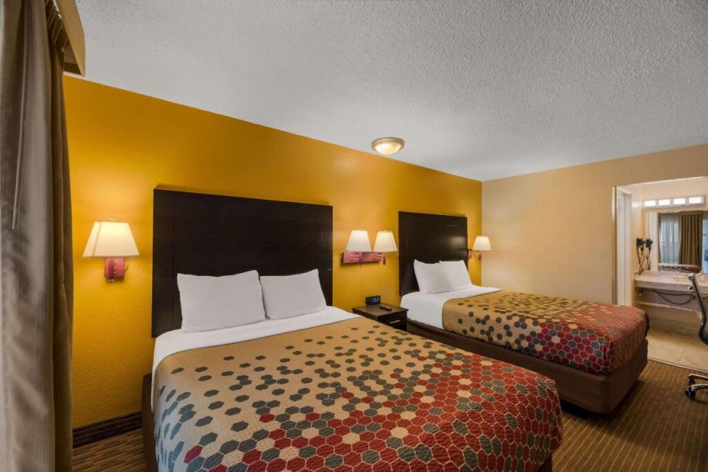 Rodeway Inn Flagstaff-Downtown - Image 2