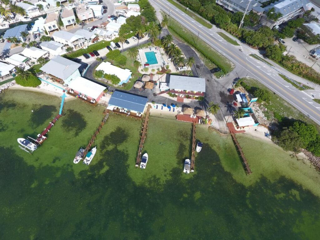 Edgewater Lodge - Image 1