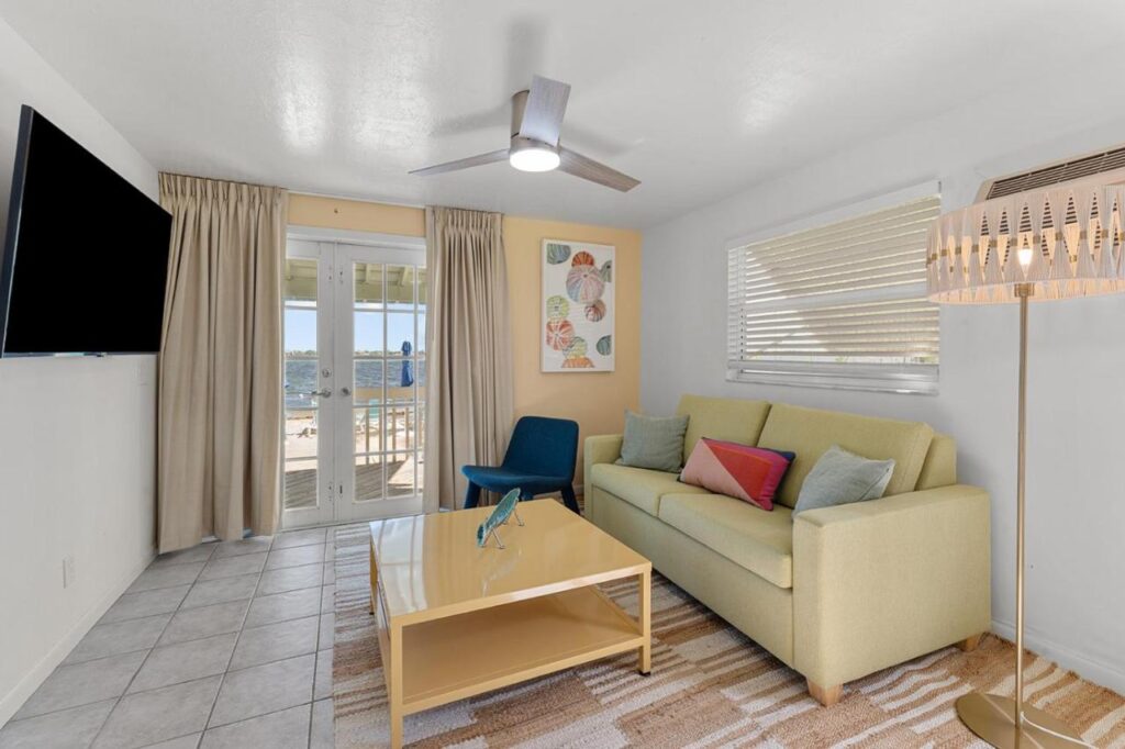 Parmer's Resort - Image 2