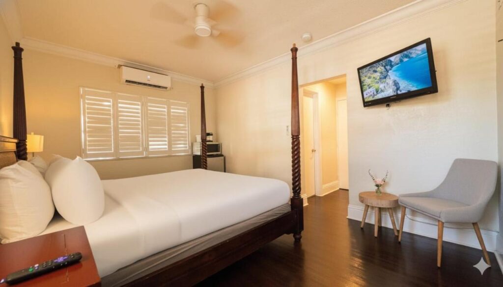 La Casa Hotel - Image 2