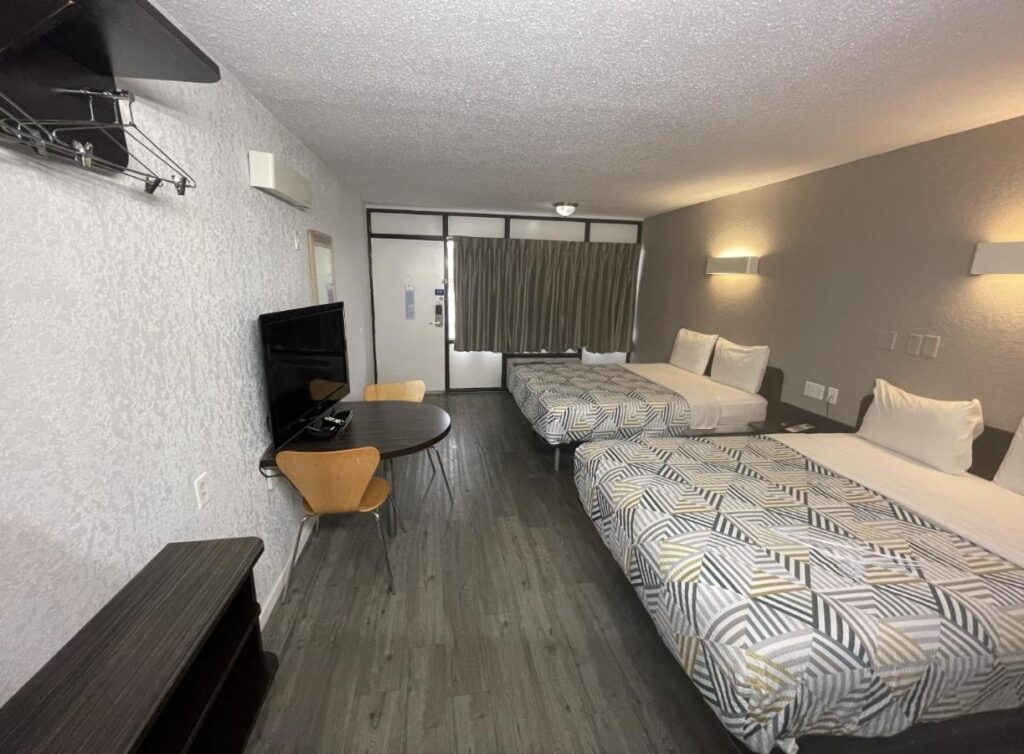 Motel 6-Sallisaw, OK - Image 6