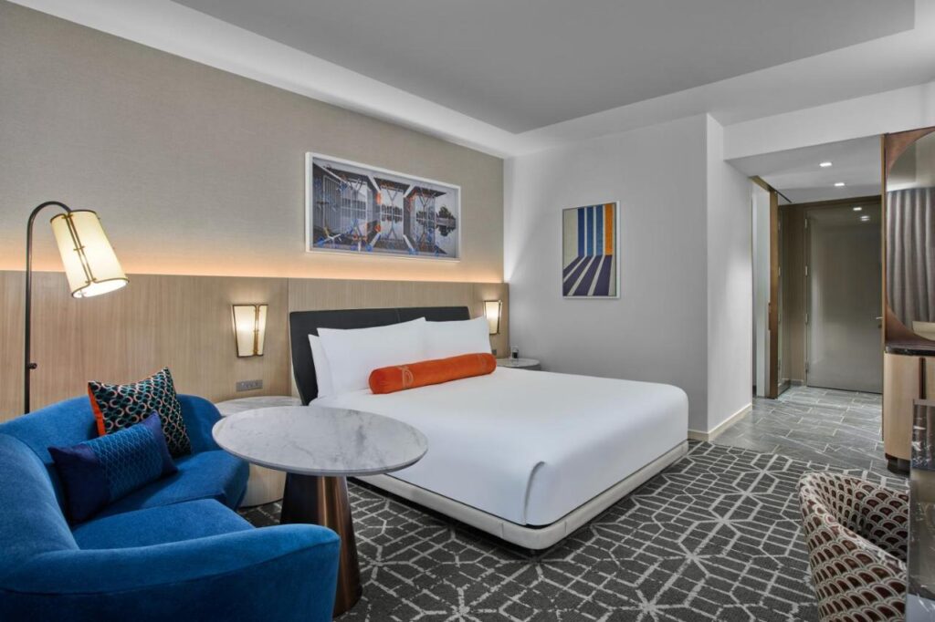 The Crescent Hotel, Fort Worth - Image 3