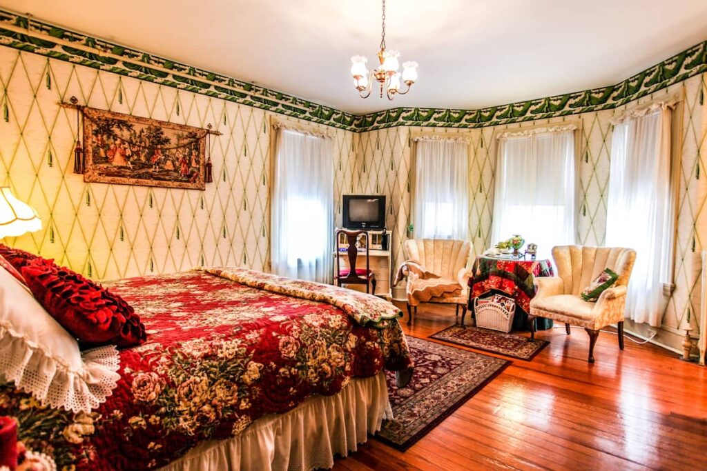 Hollerstown Hill Bed and Breakfast - Image 2