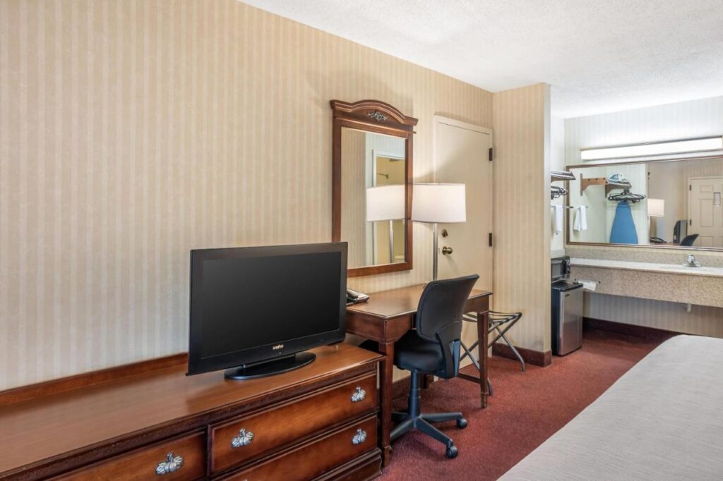 Quality Inn Gettysburg Battlefield - Image 3