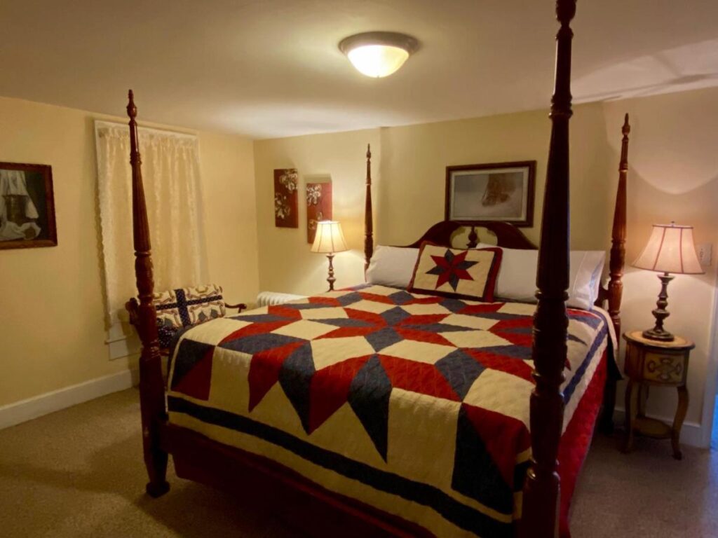 The Inn at Lincoln Square - Image 6