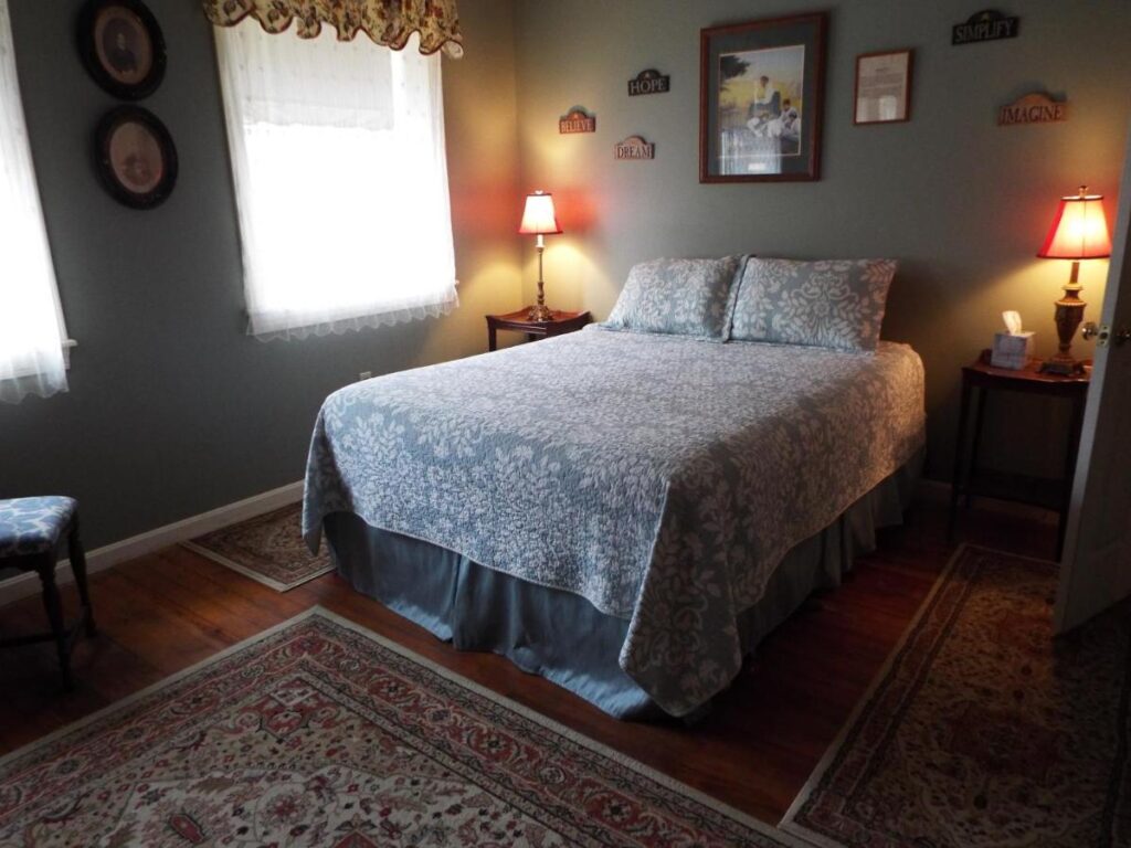 The Tillie Pierce House Inn - Image 4