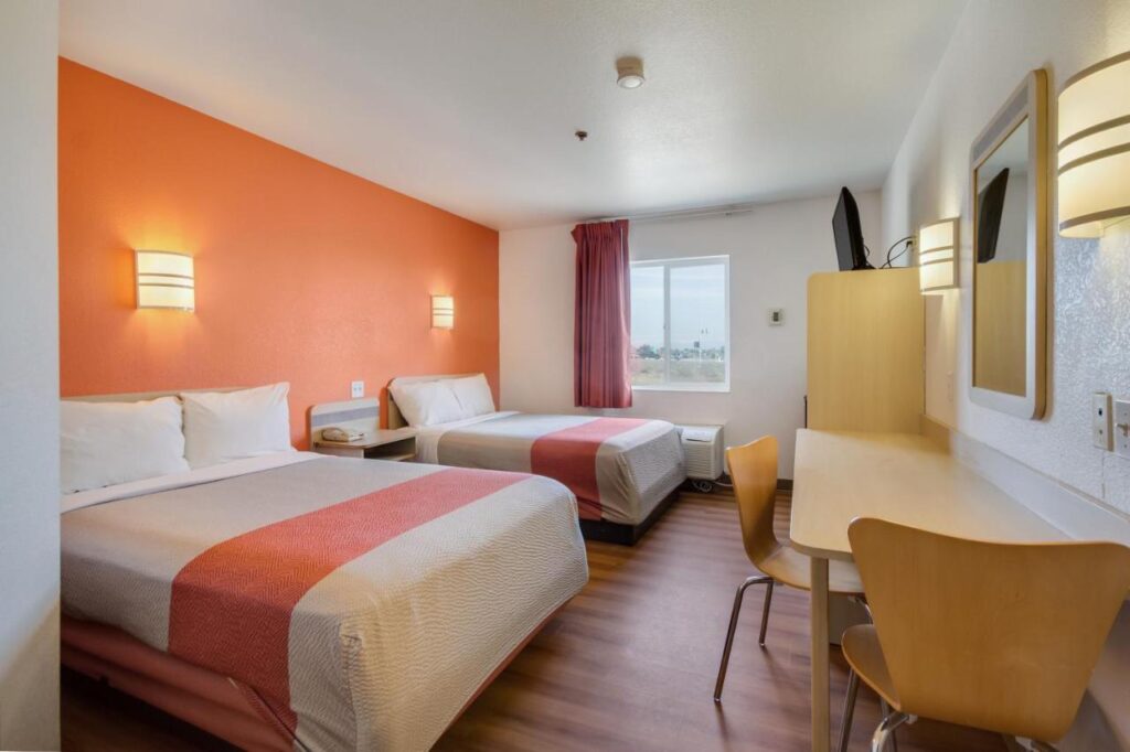 Motel 6-Lemoore, CA - Image 1