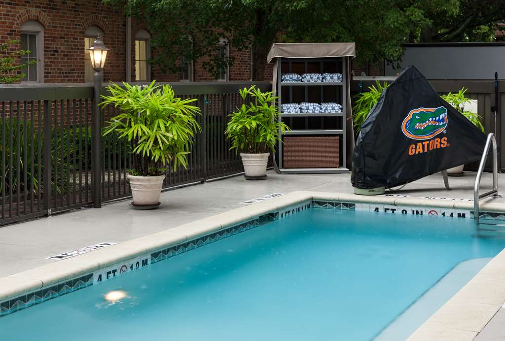 Hampton Inn & Suites Gainesville Downtown - Image 6