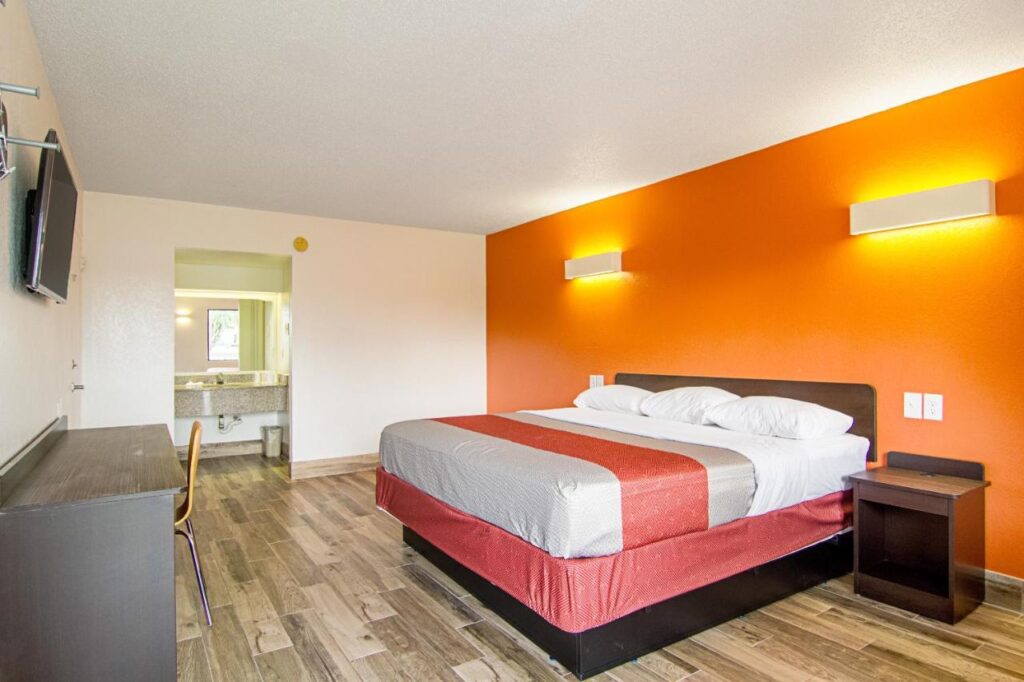 Motel 6-Starke, FL - Image 4