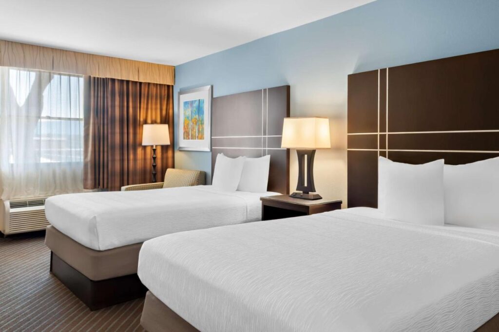 Best Western Newport Inn - Image 5