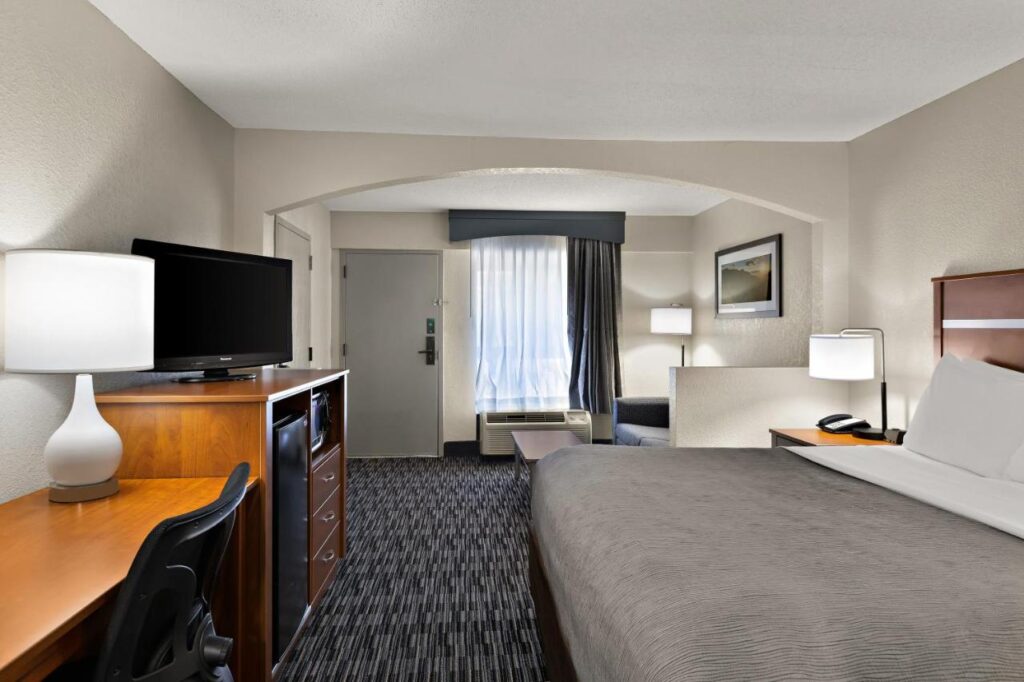 Quality Inn Dandridge - Image 2