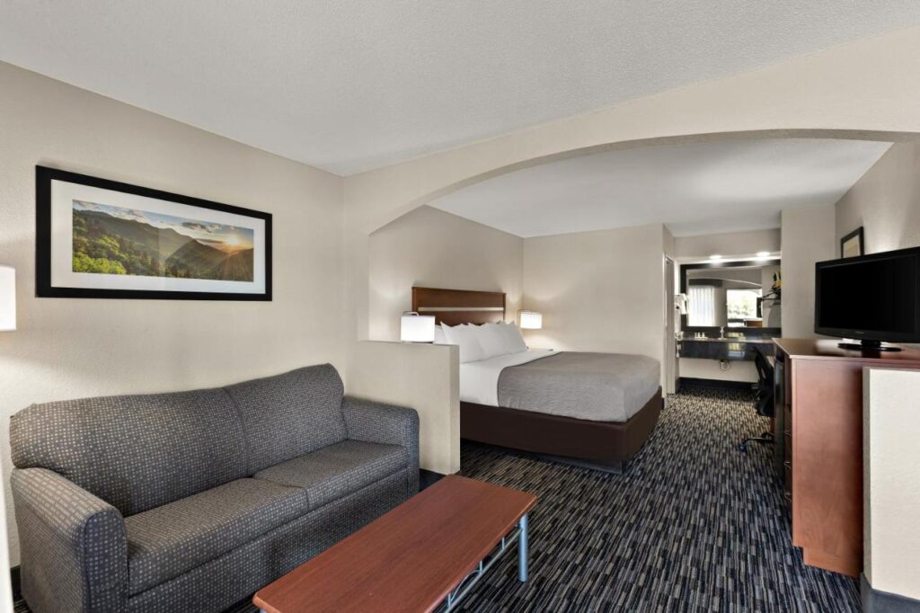 Quality Inn Dandridge - Image 3