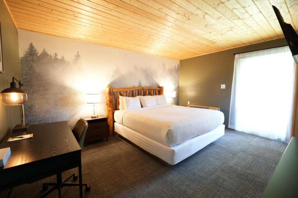Tremont Lodge & Resort - Image 4