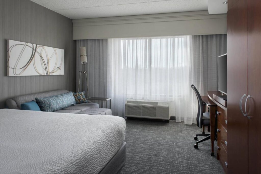 Courtyard Fort Meade BWI Business District - Image 2