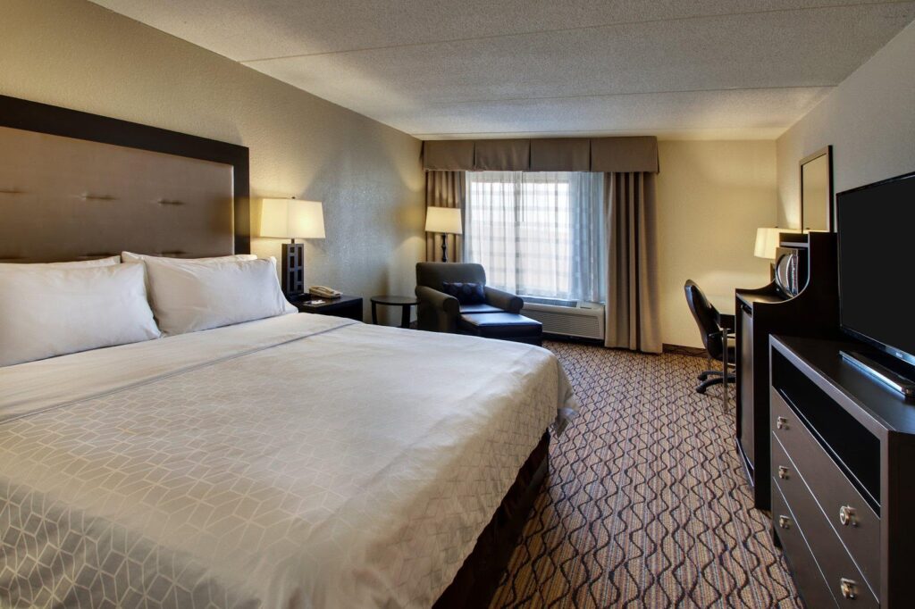Holiday Inn Express Baltimore BWI Airport West by IHG - Image 6