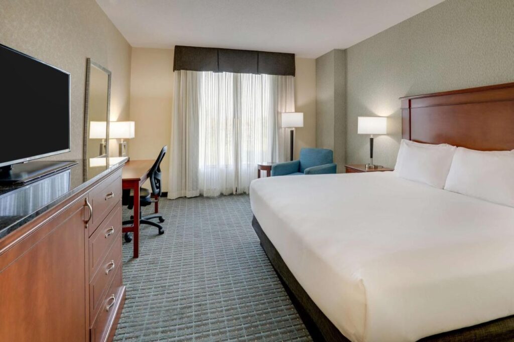 Drury Inn & Suites Grand Rapids - Image 4