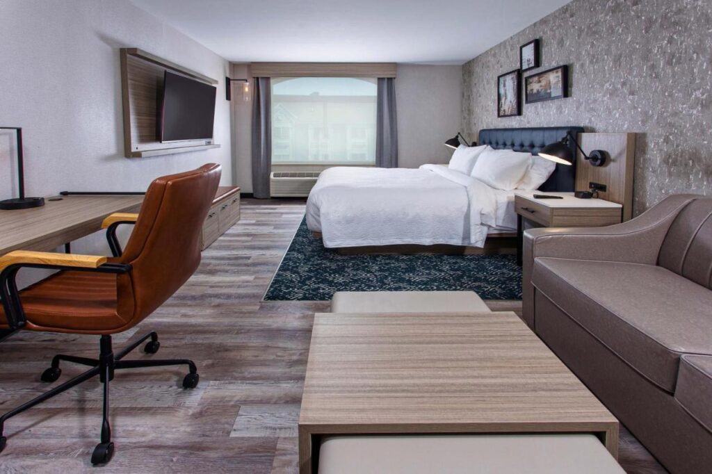 Four Points by Sheraton Appleton - Image 3