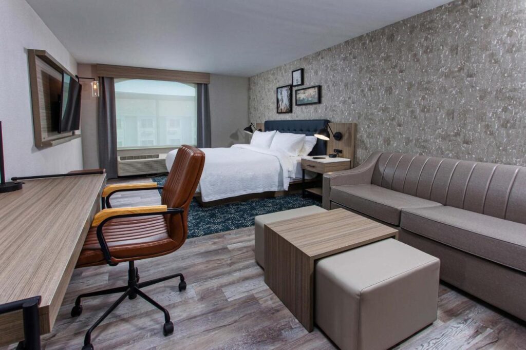 Four Points by Sheraton Appleton - Image 6