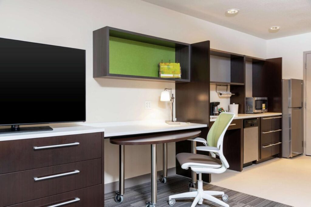 Home2 Suites By Hilton Appleton, Wi - Image 4