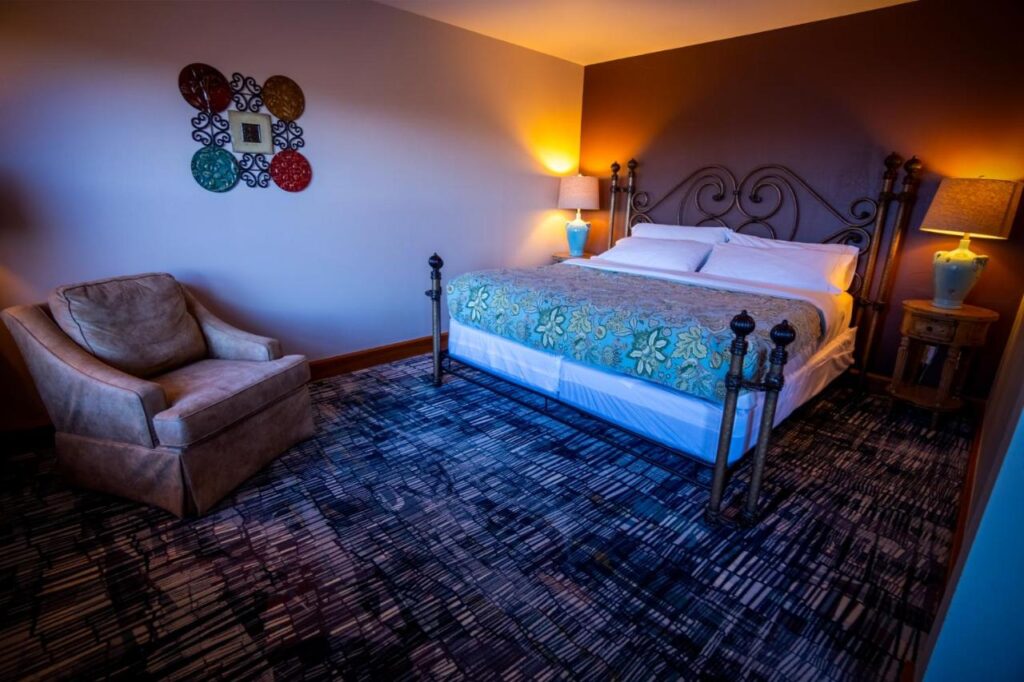 Nuk's Executive Suites - Image 4