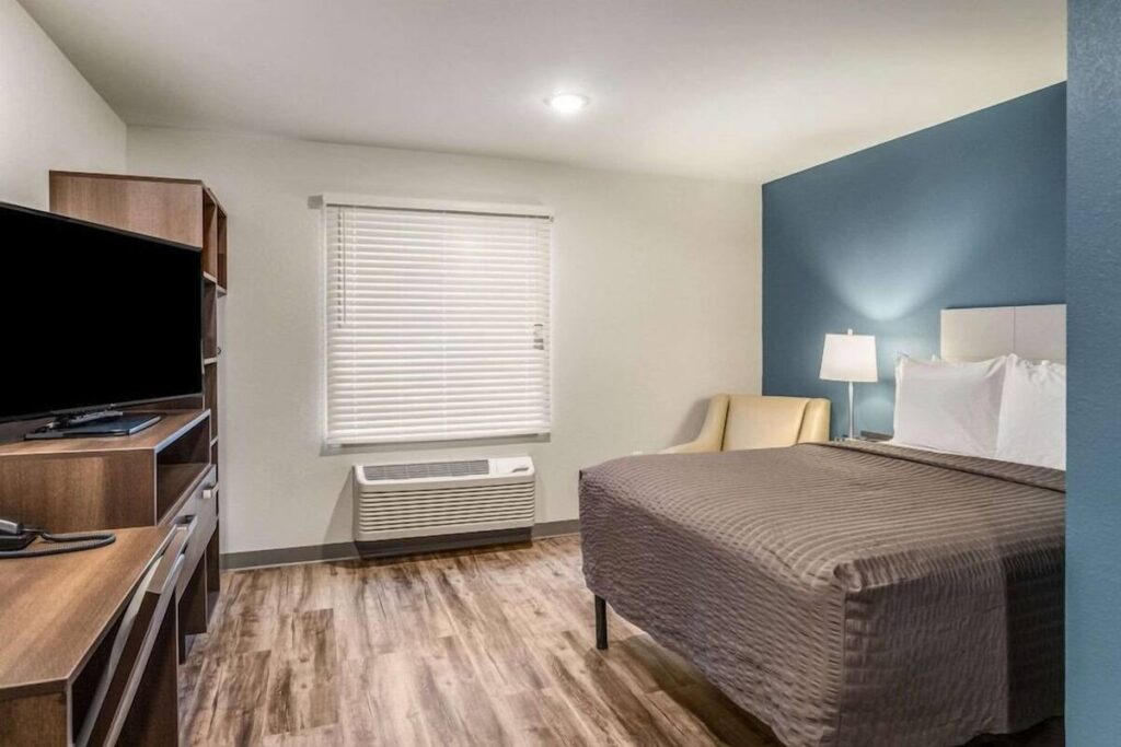 WoodSpring Suites Greenville Haywood Mall - Image 2