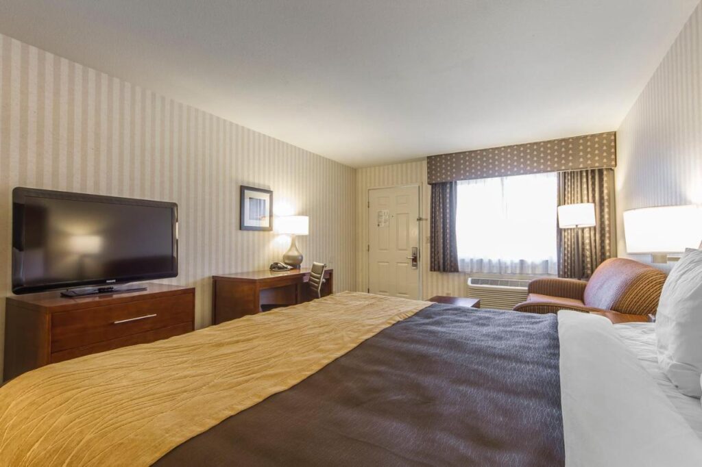 Quality Inn Half Moon Bay-Miramar Beach - Image 4